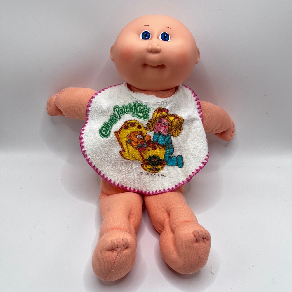 Vintage 1982 Cabbage Patch Kids Doll Coleco Blue Eyes Bald Xavier Roberts 84 Bib